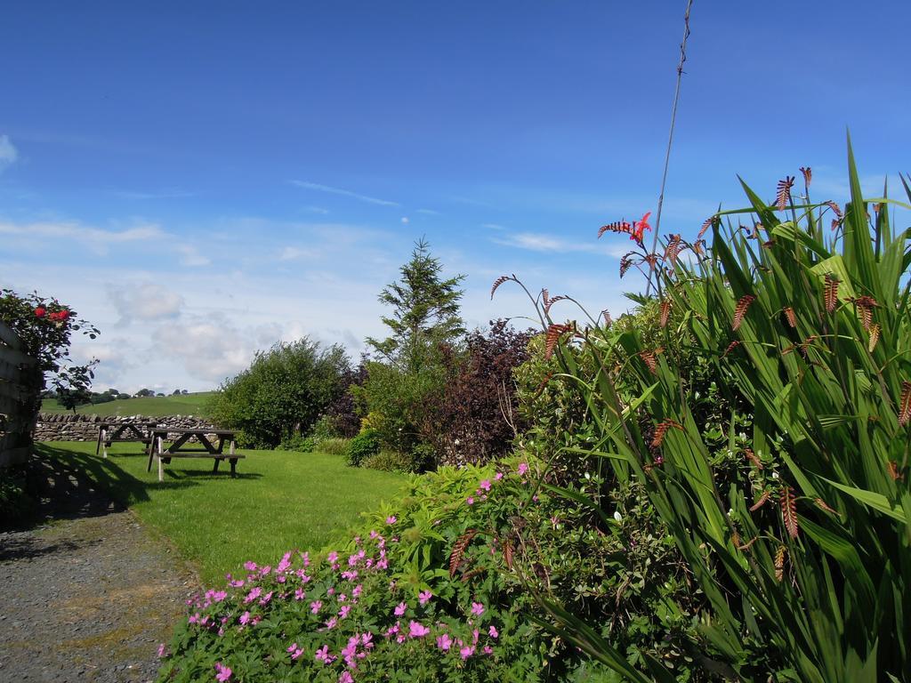 The Black Bull At Nateby Kirkby Stephen Eksteriør billede