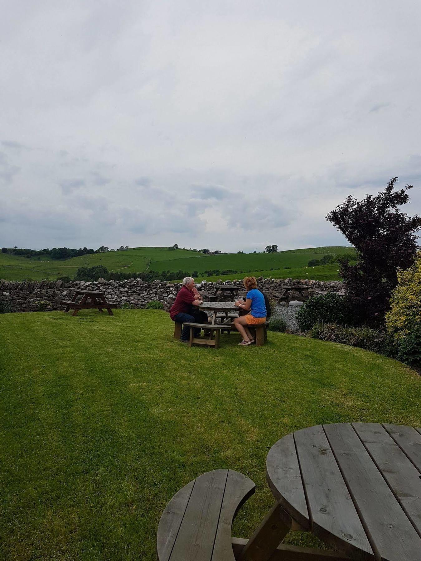 The Black Bull At Nateby Kirkby Stephen Eksteriør billede